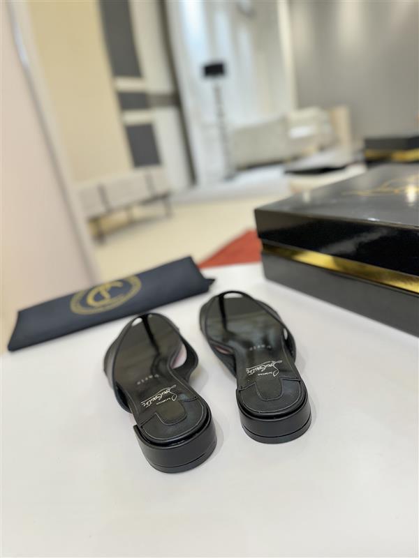 20251127174410365 290